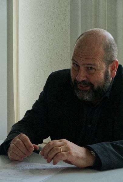 Lorenzetti in seinem Büro; Foto: Melinda Widler